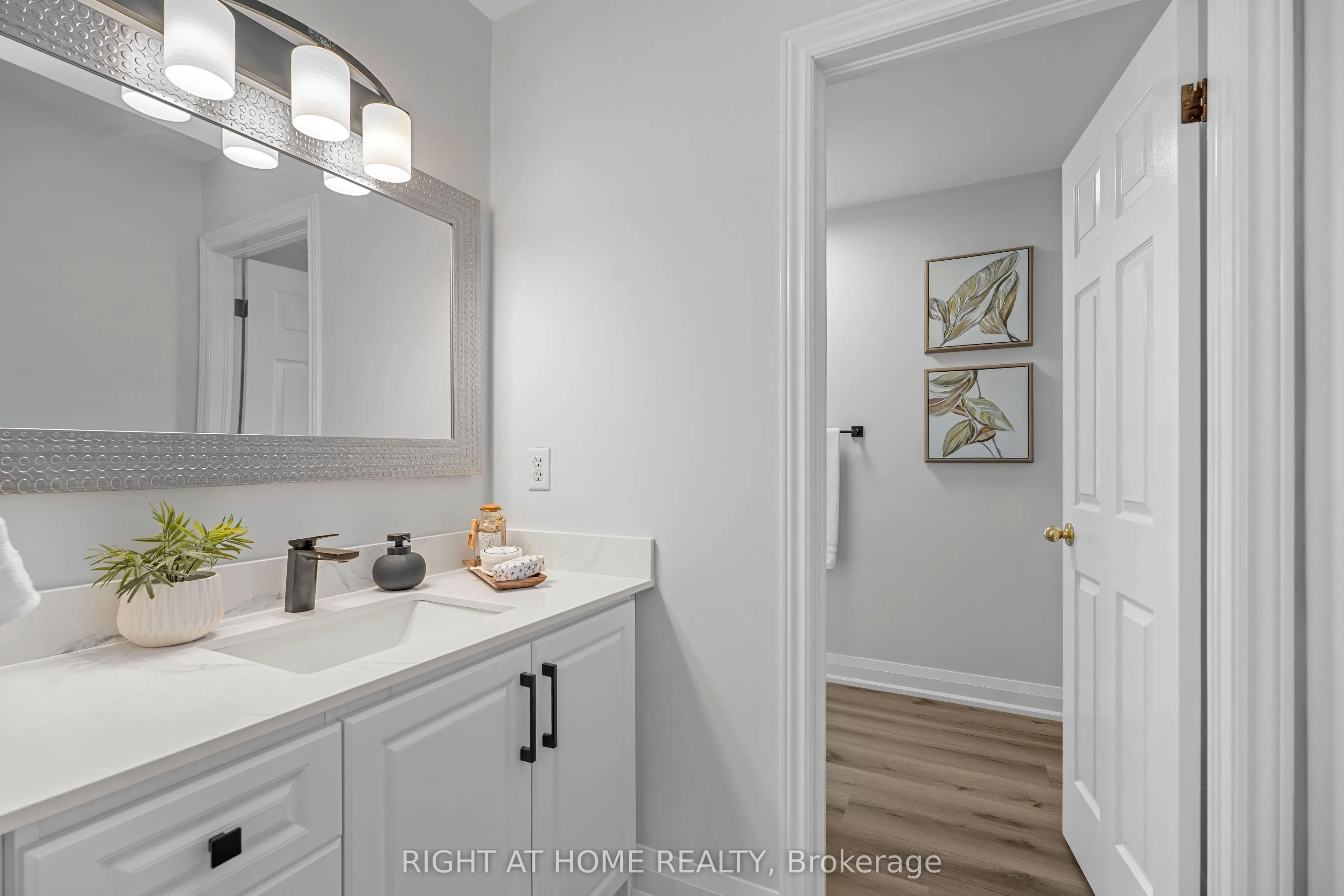 600 Sarnia Road #31