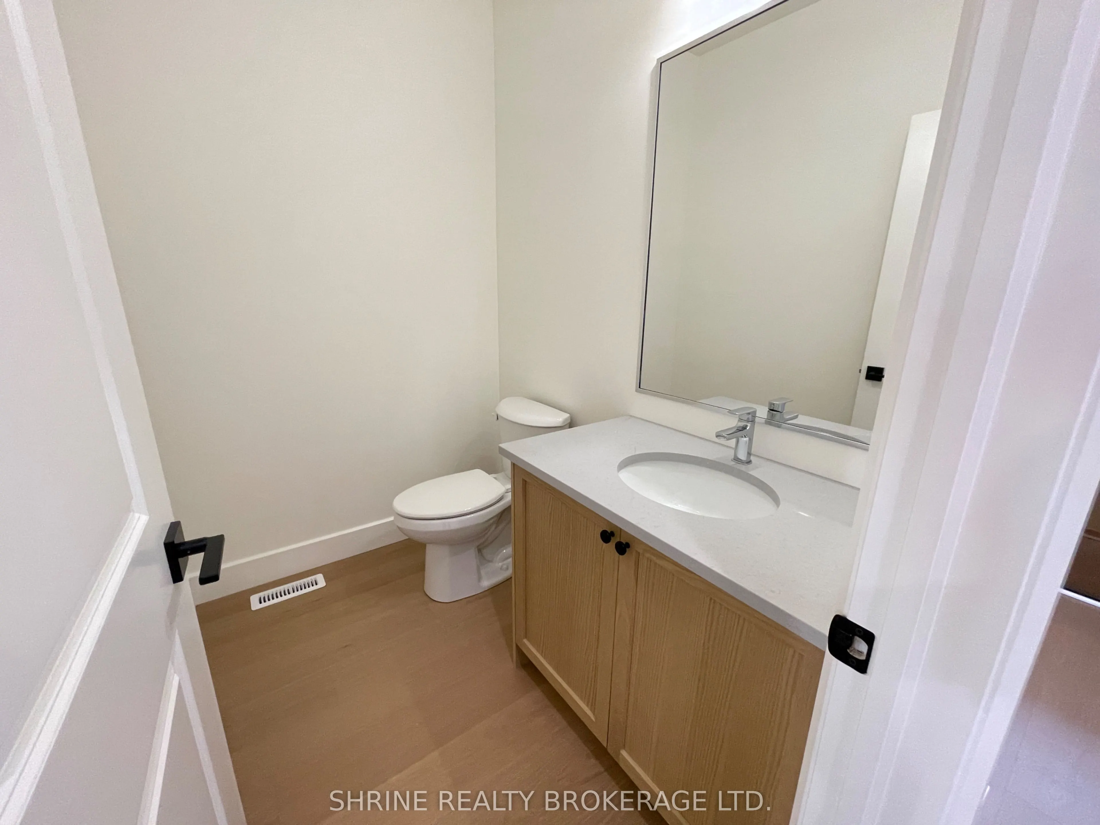147 Scotts Avenue #24