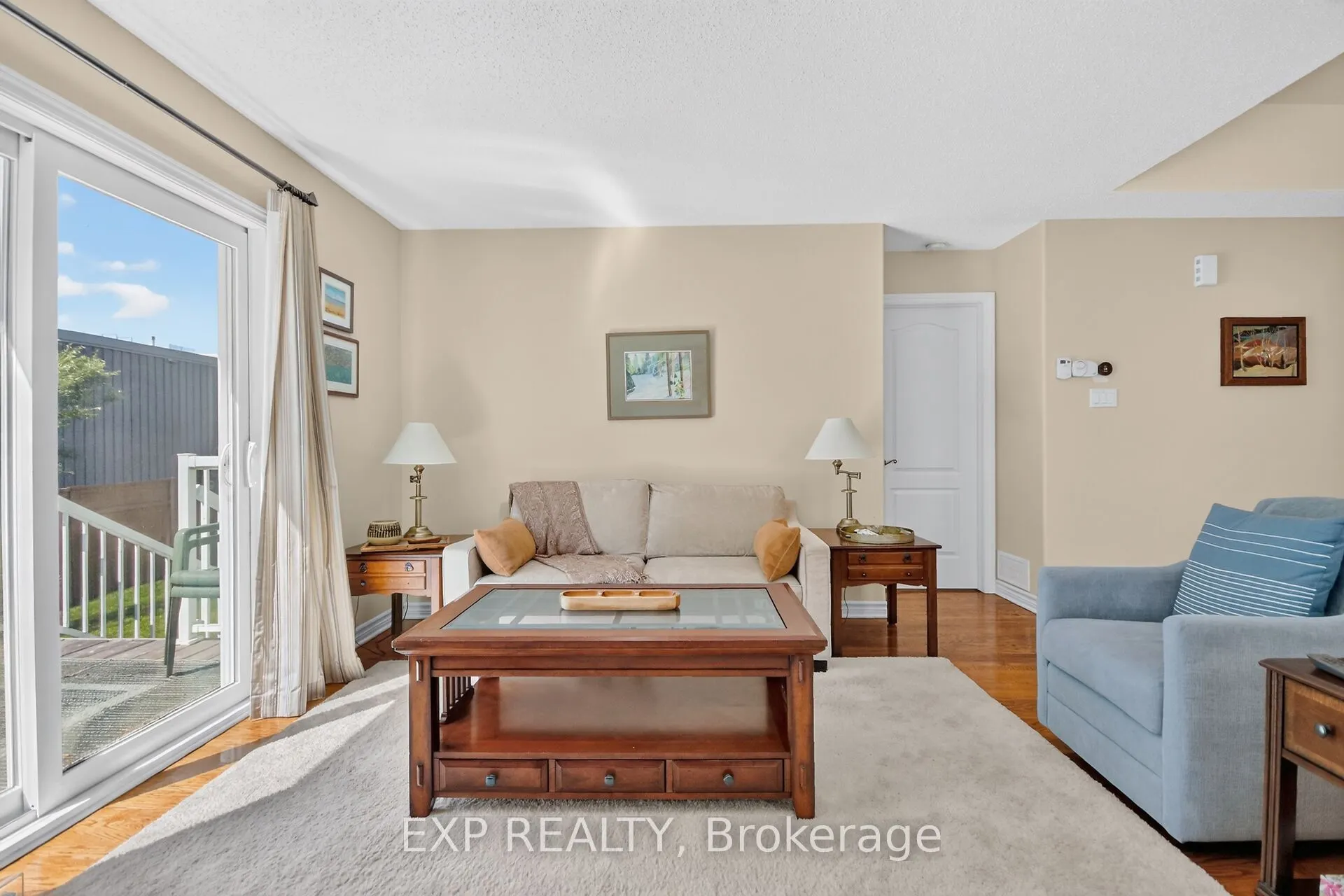 40 Gaslight Way