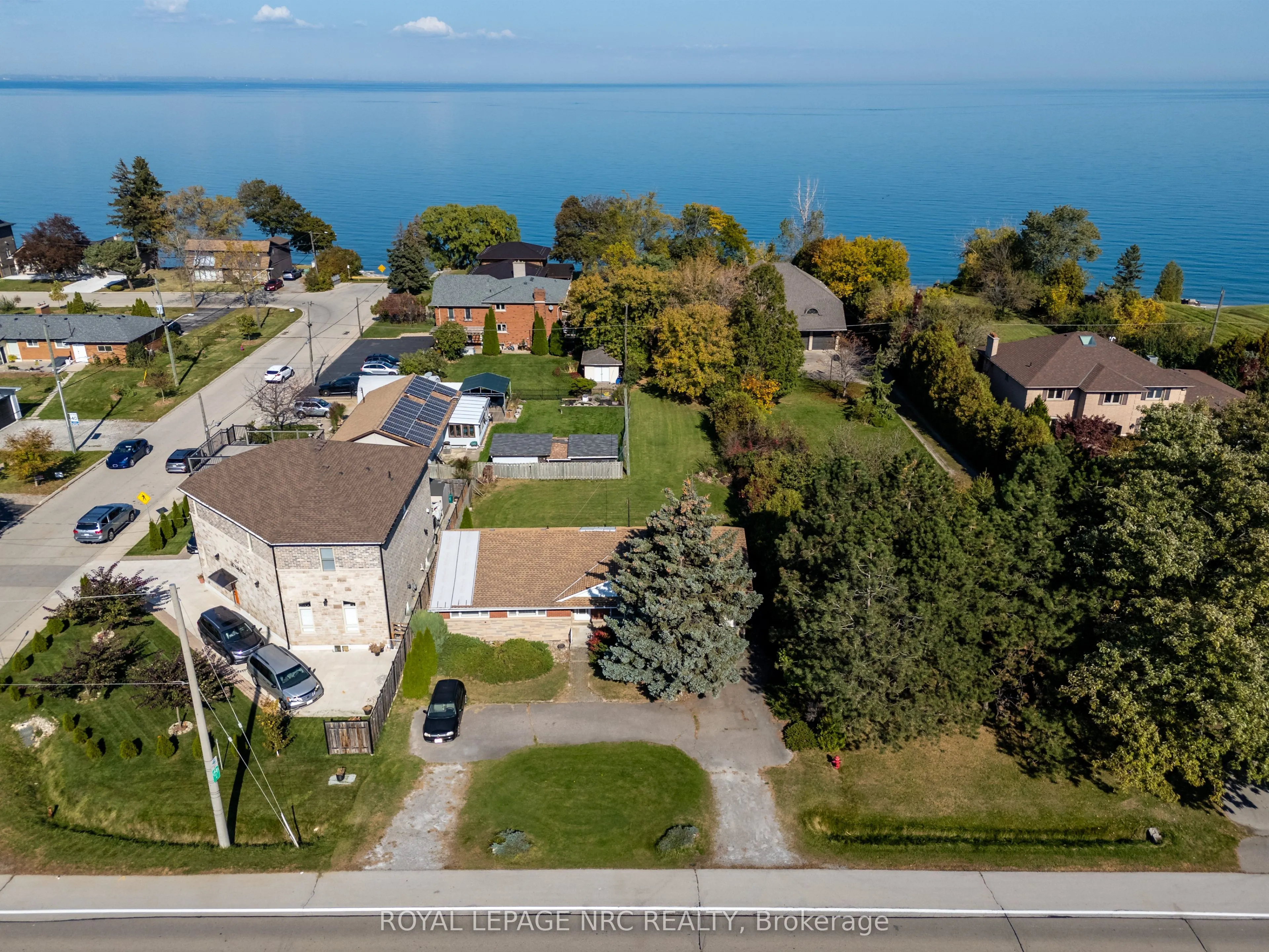 1023 North Service Road