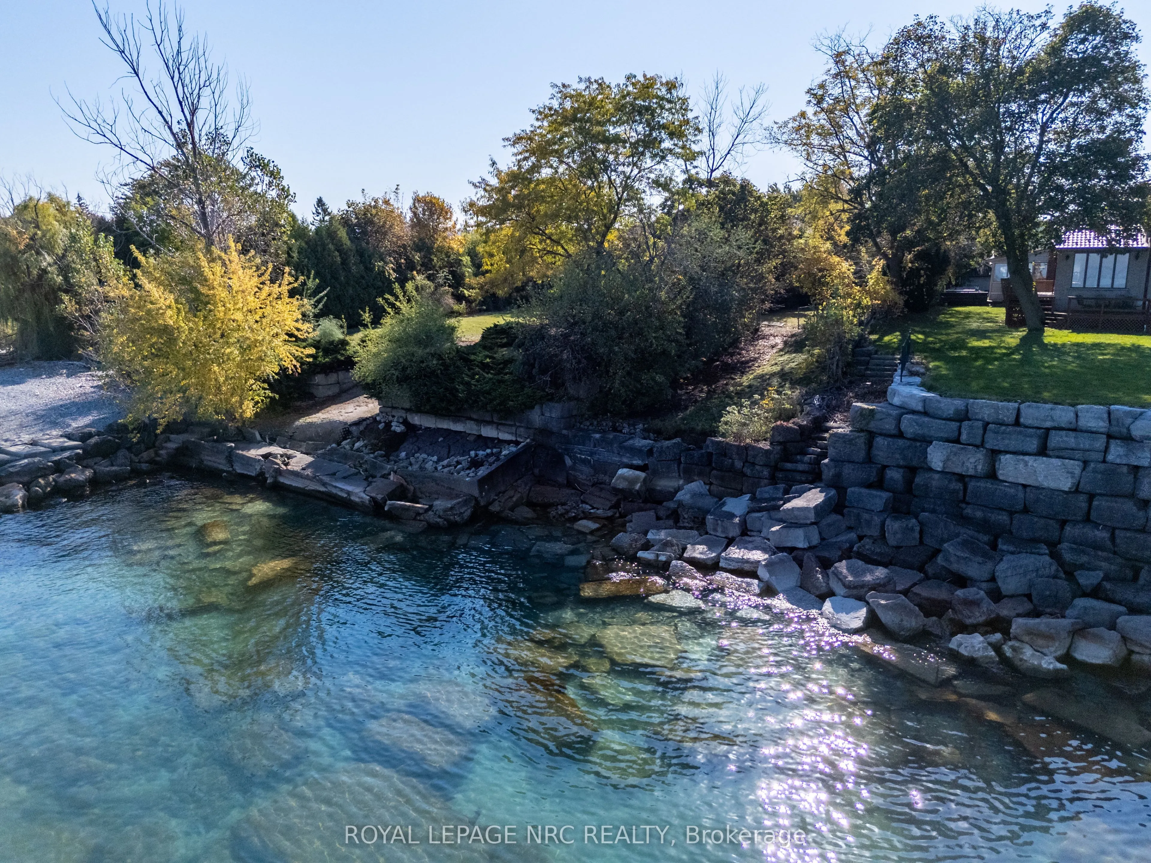1023 North Service Road