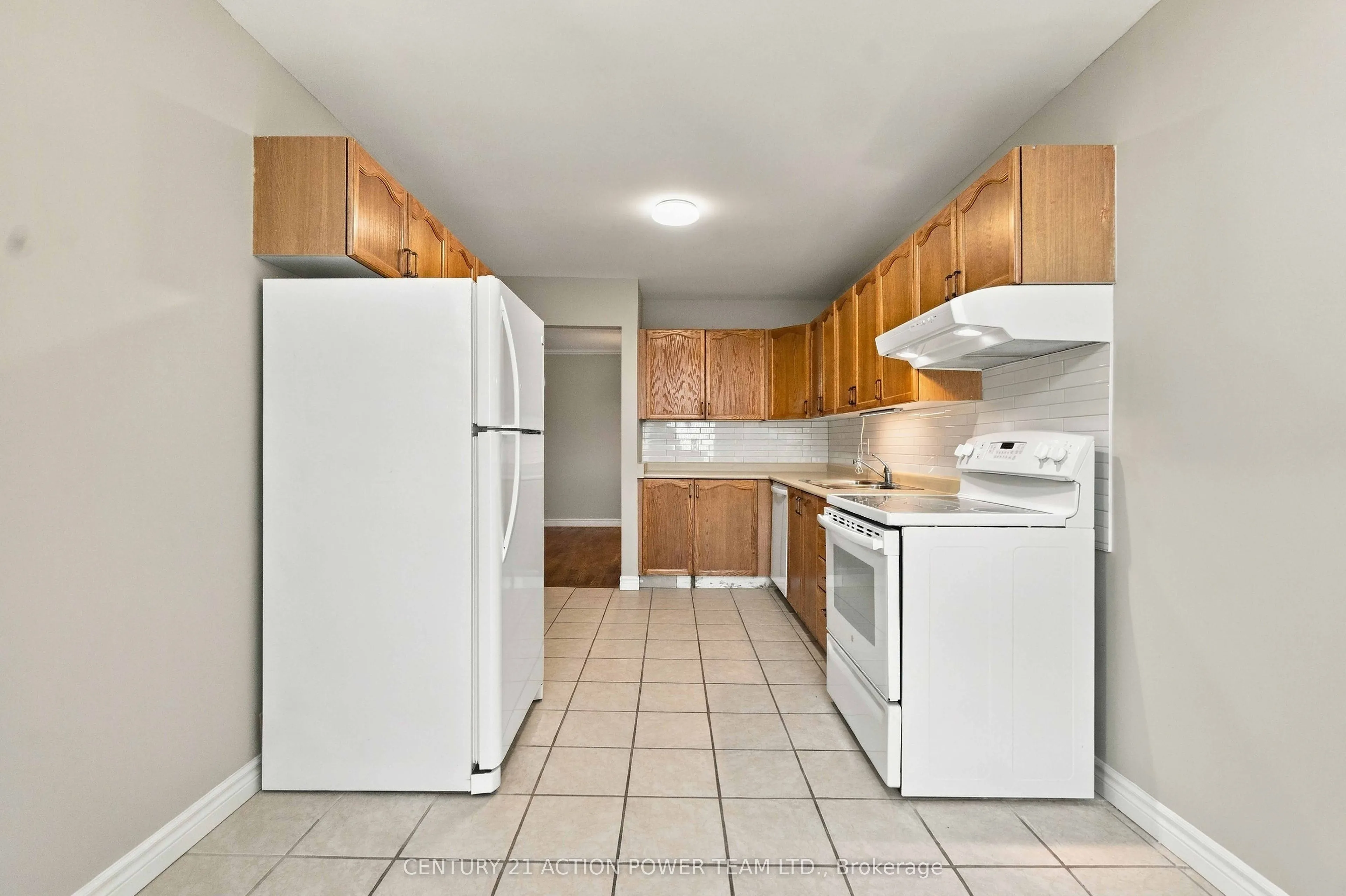 605 Latour Crescent