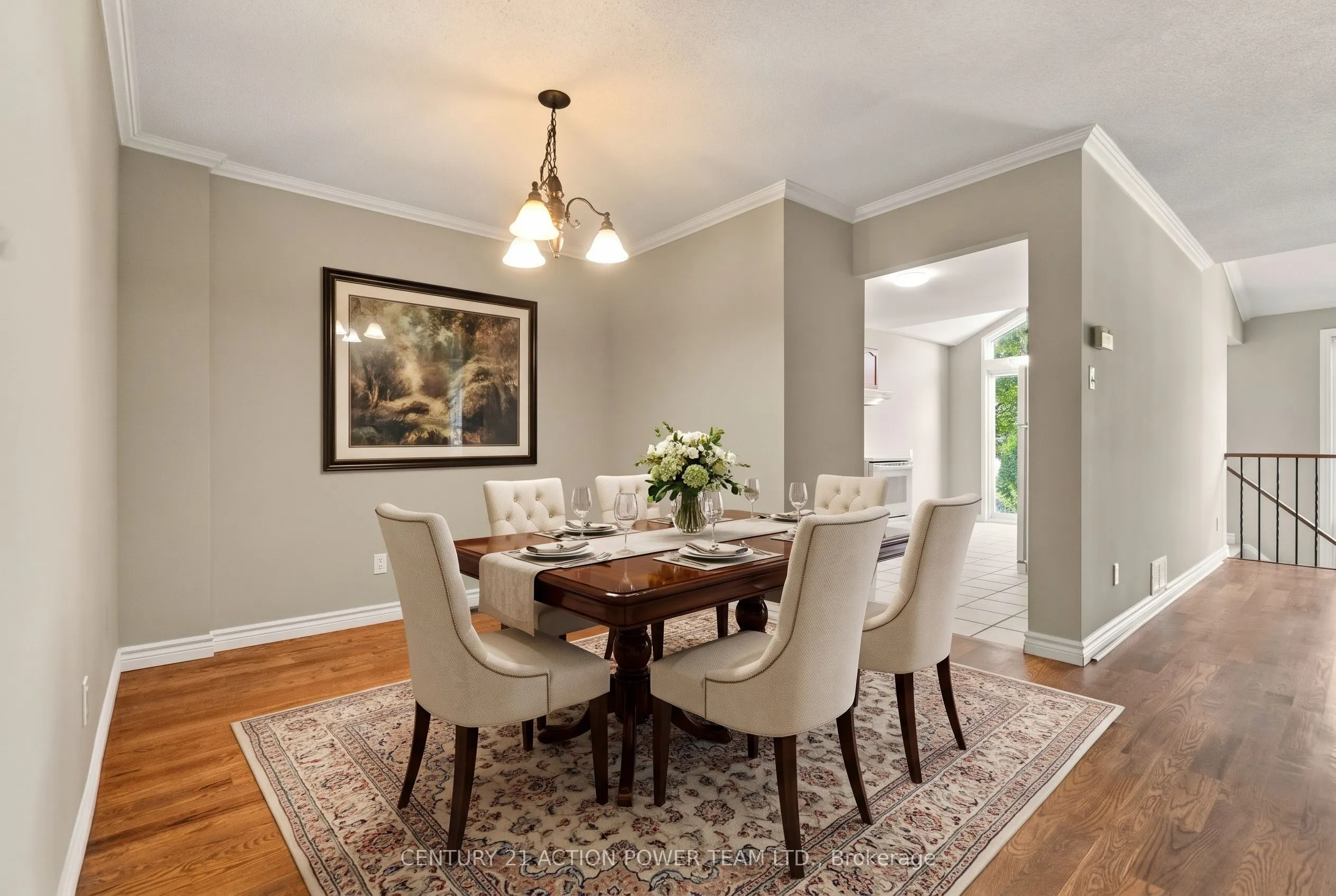 605 Latour Crescent