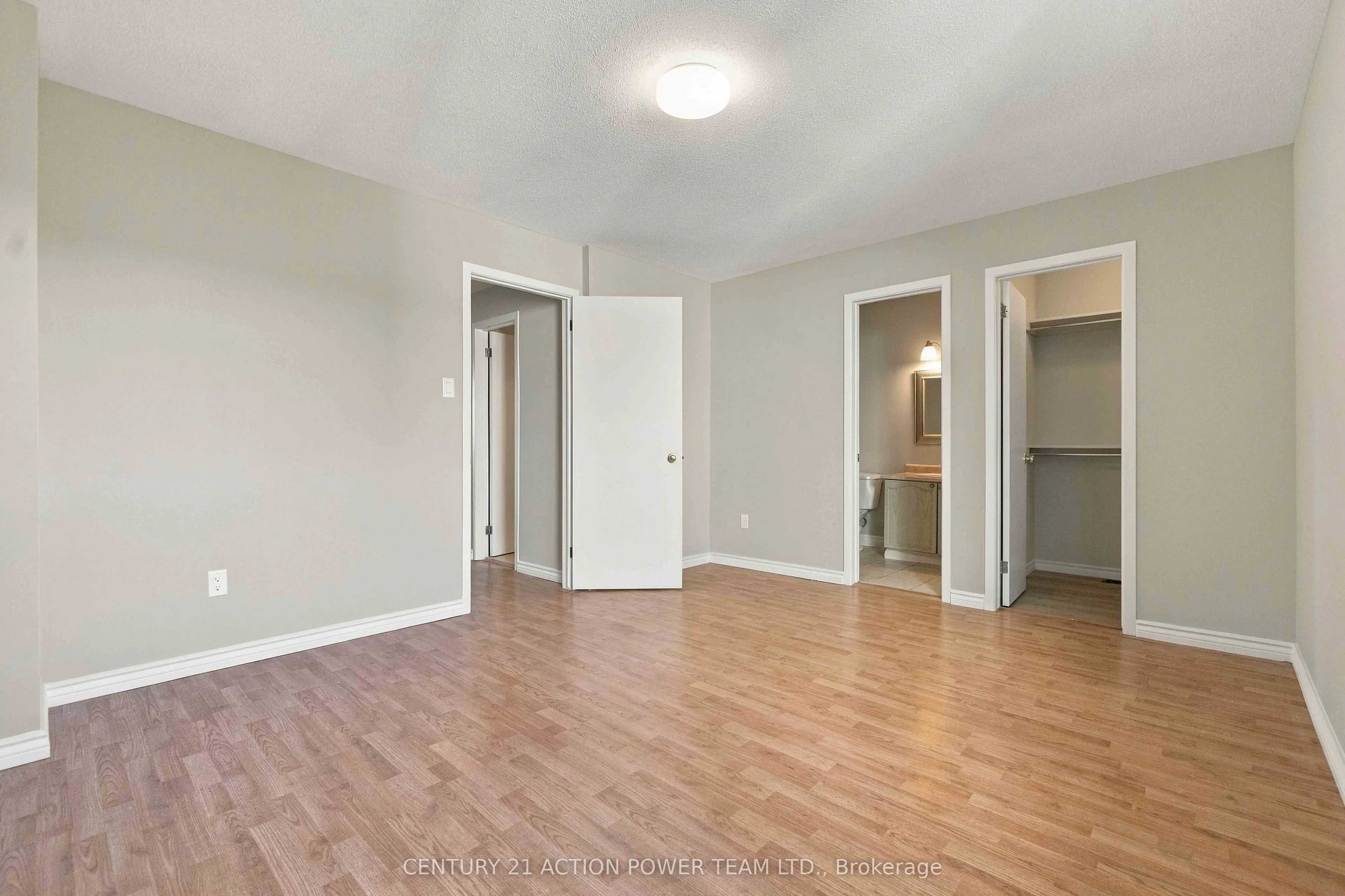 605 Latour Crescent