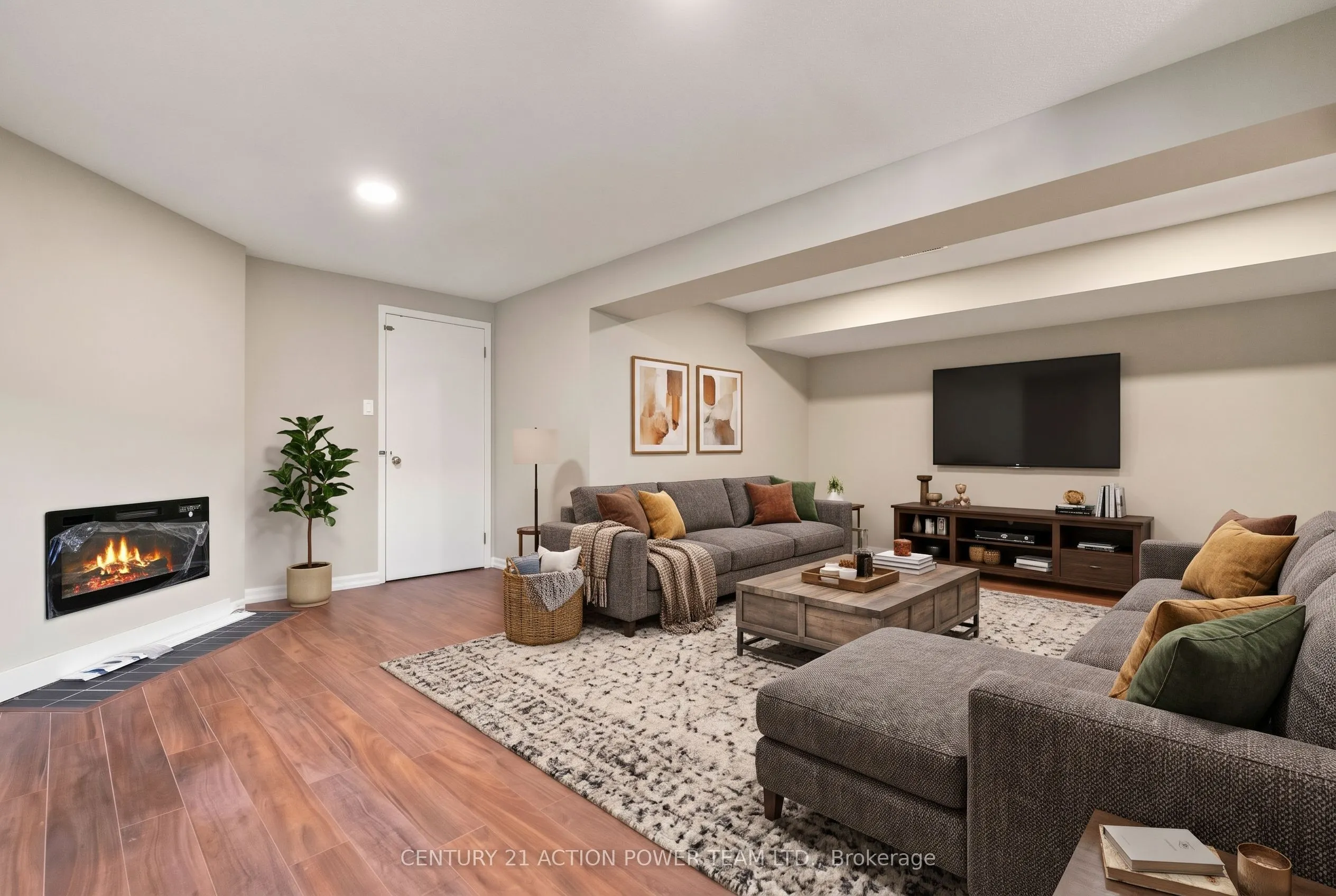 605 Latour Crescent