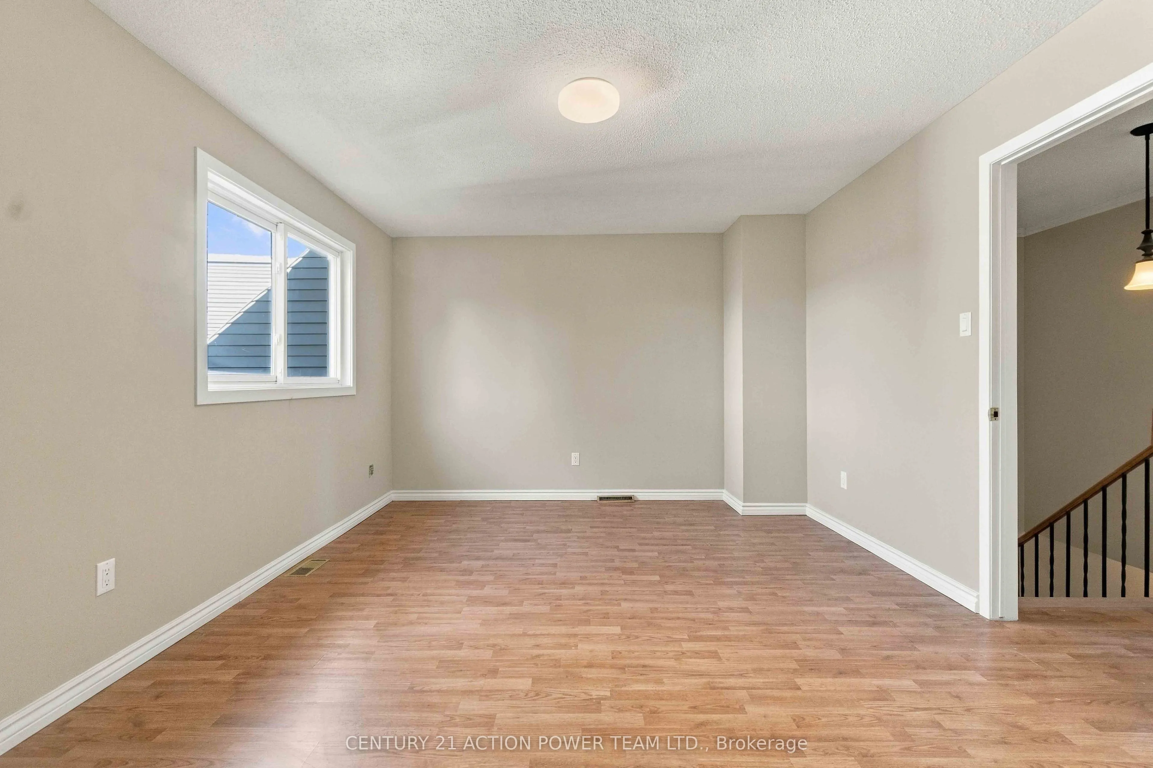 605 Latour Crescent