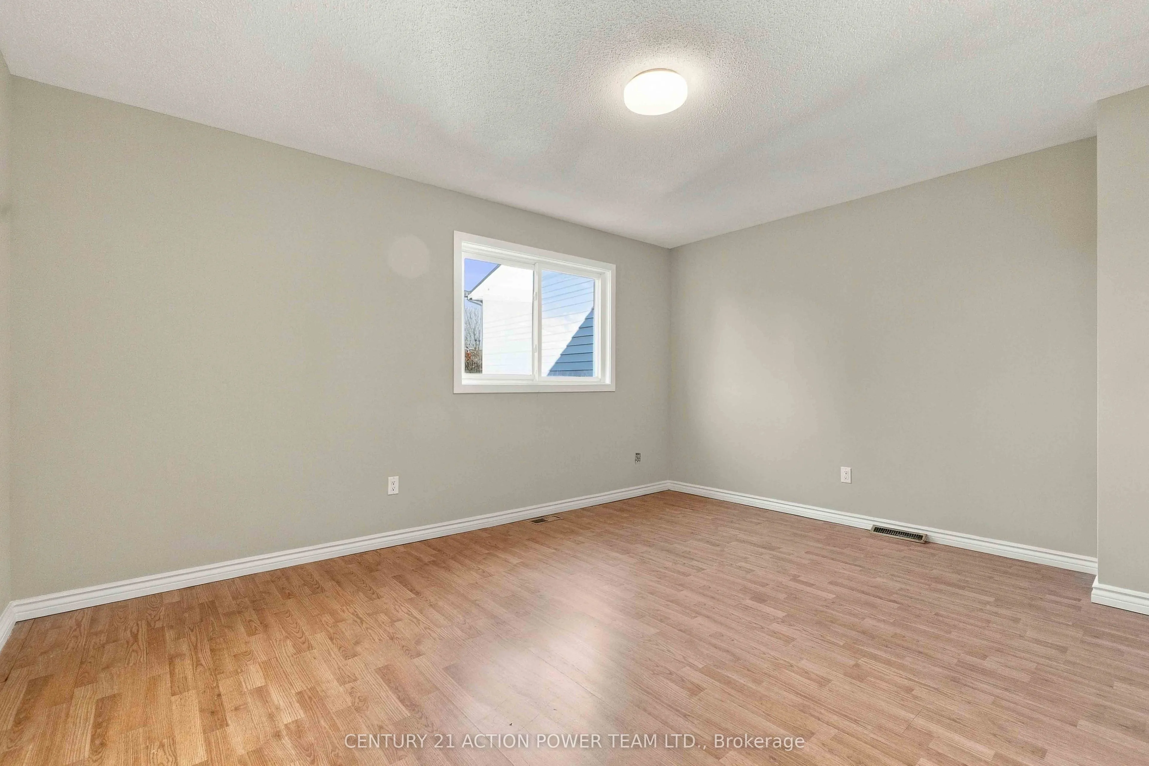 605 Latour Crescent