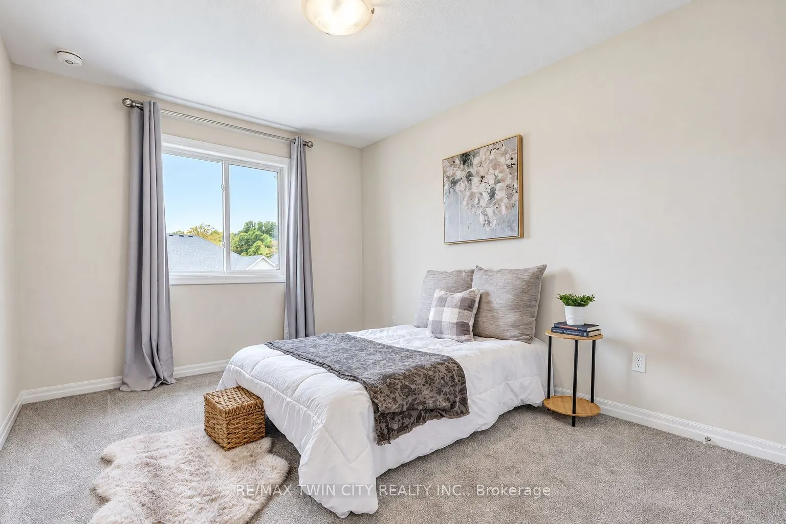 224 Renaissance Drive