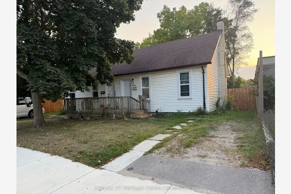 81 Givins Street