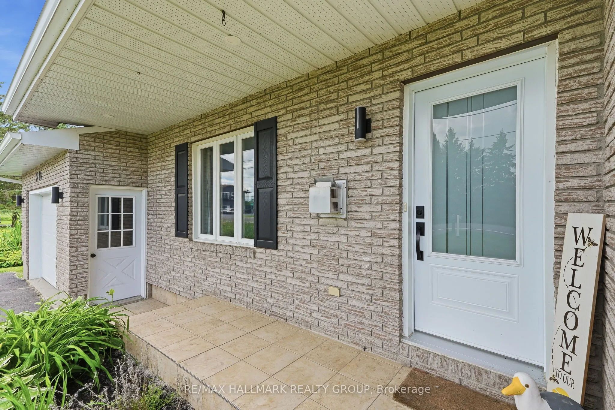 1236 ST ALBERT Road