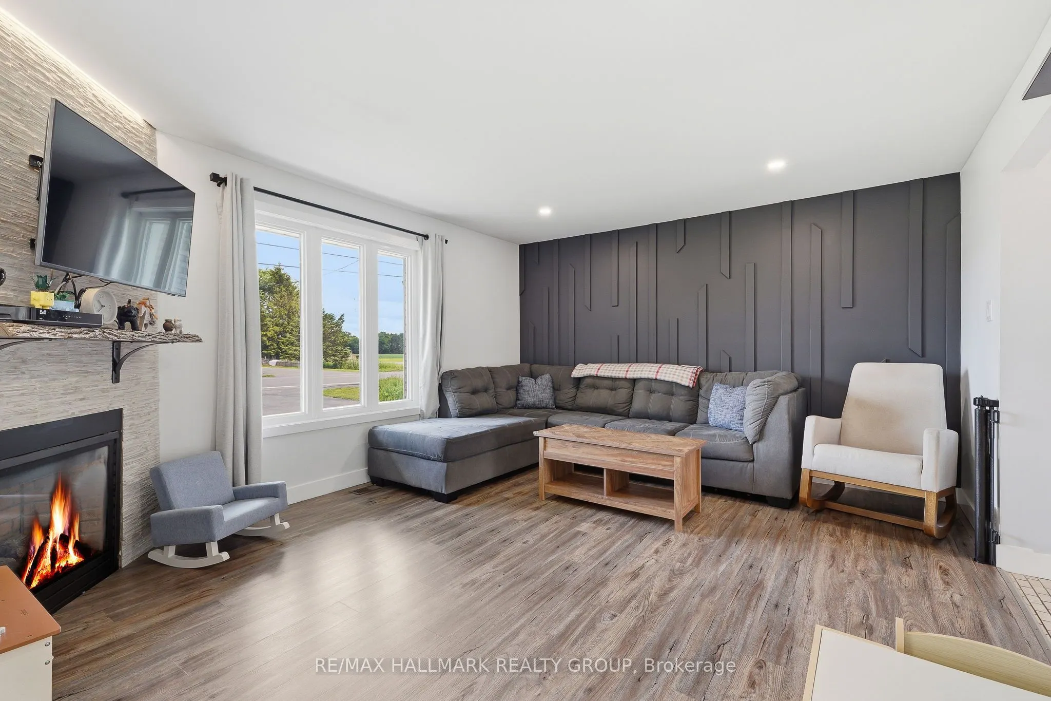 1236 ST ALBERT Road