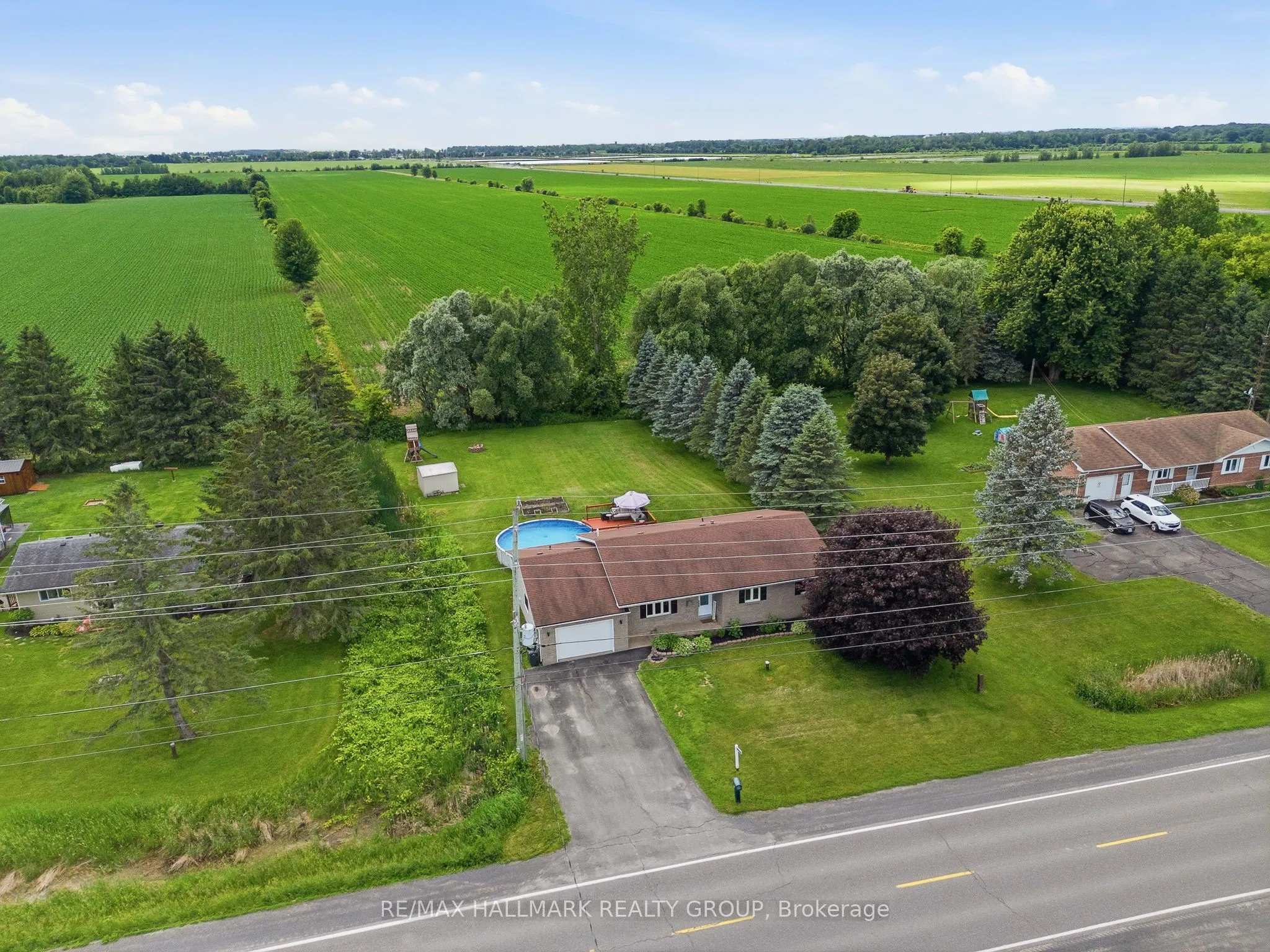 1236 ST ALBERT Road
