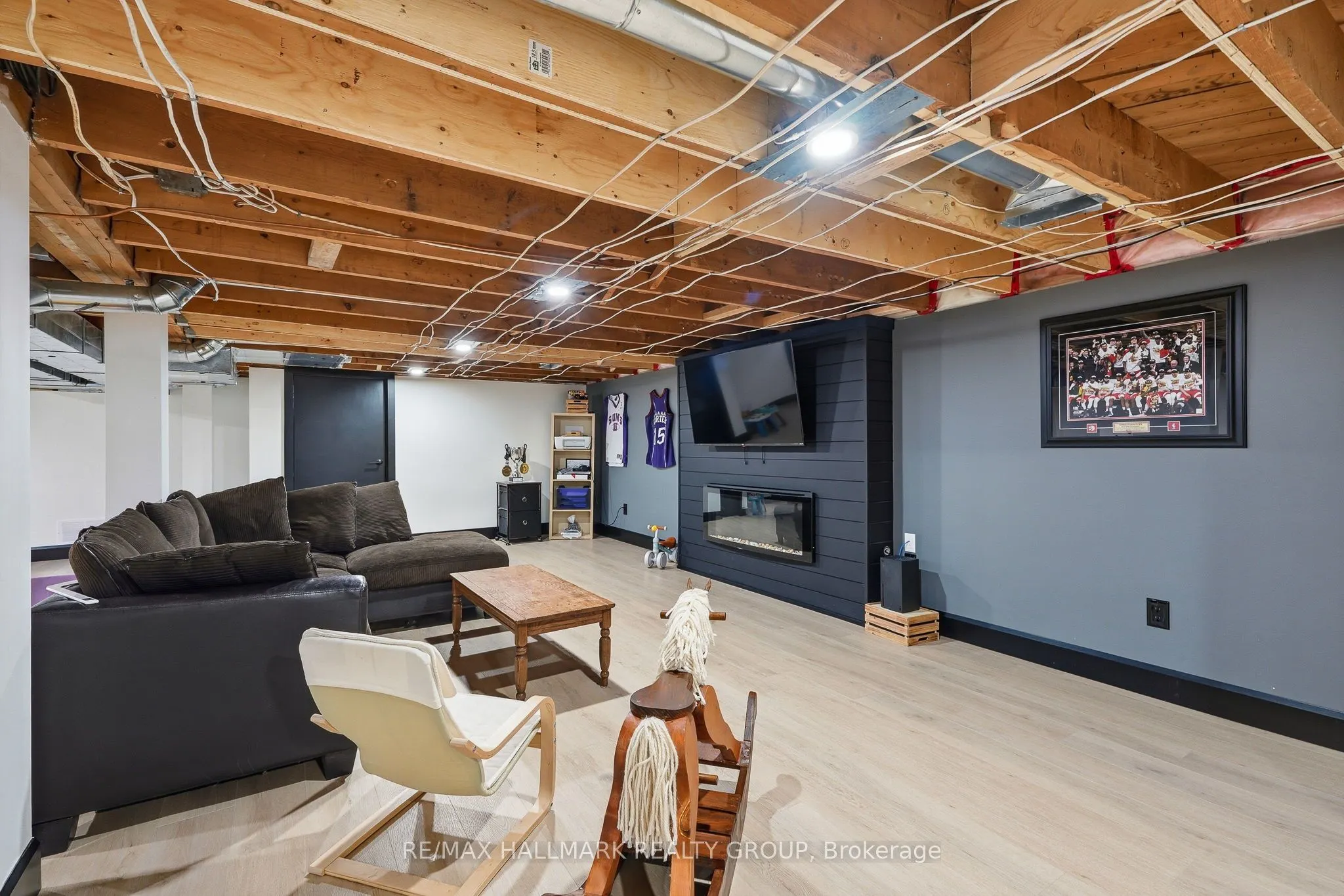 1236 ST ALBERT Road