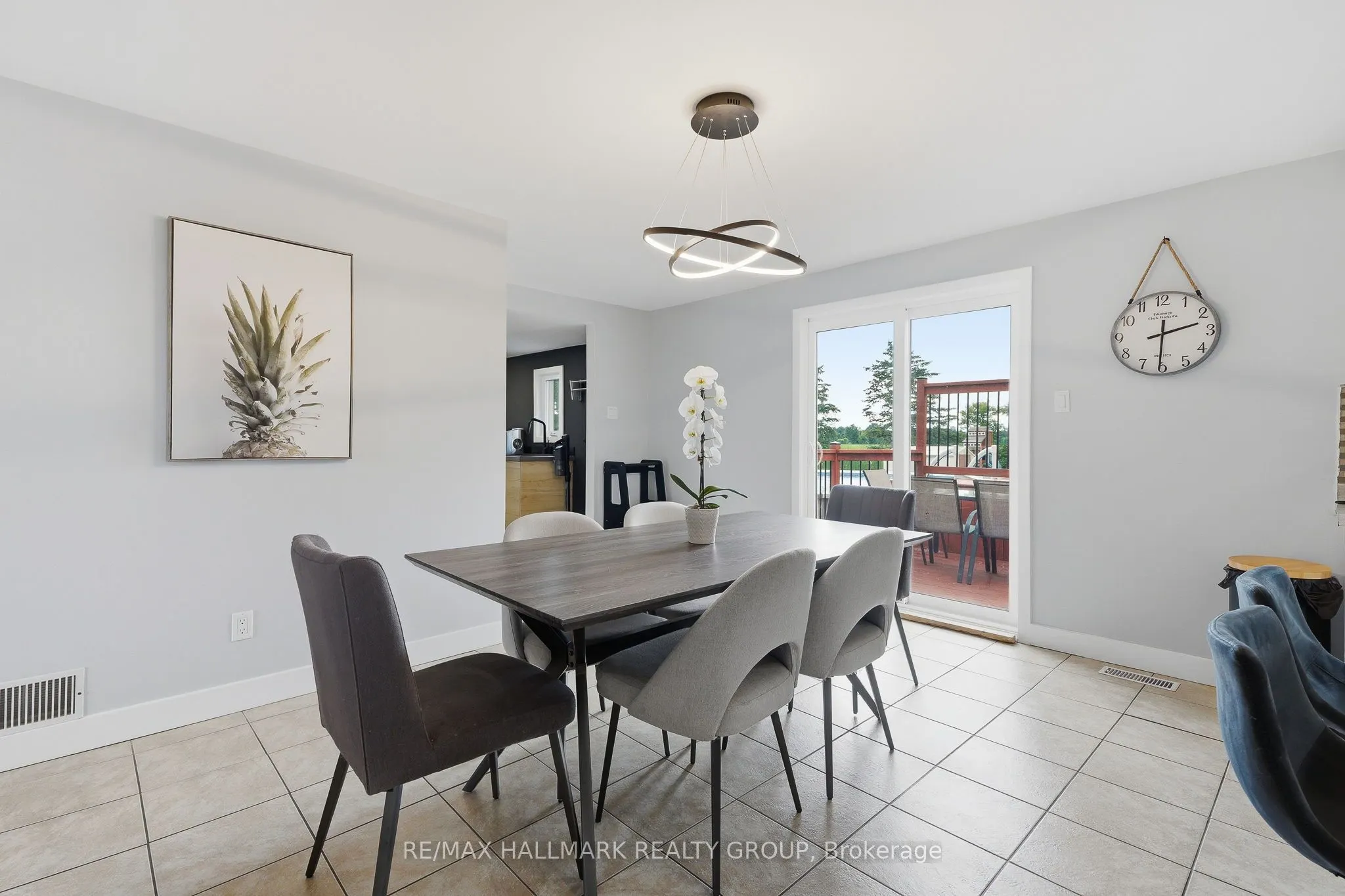 1236 ST ALBERT Road
