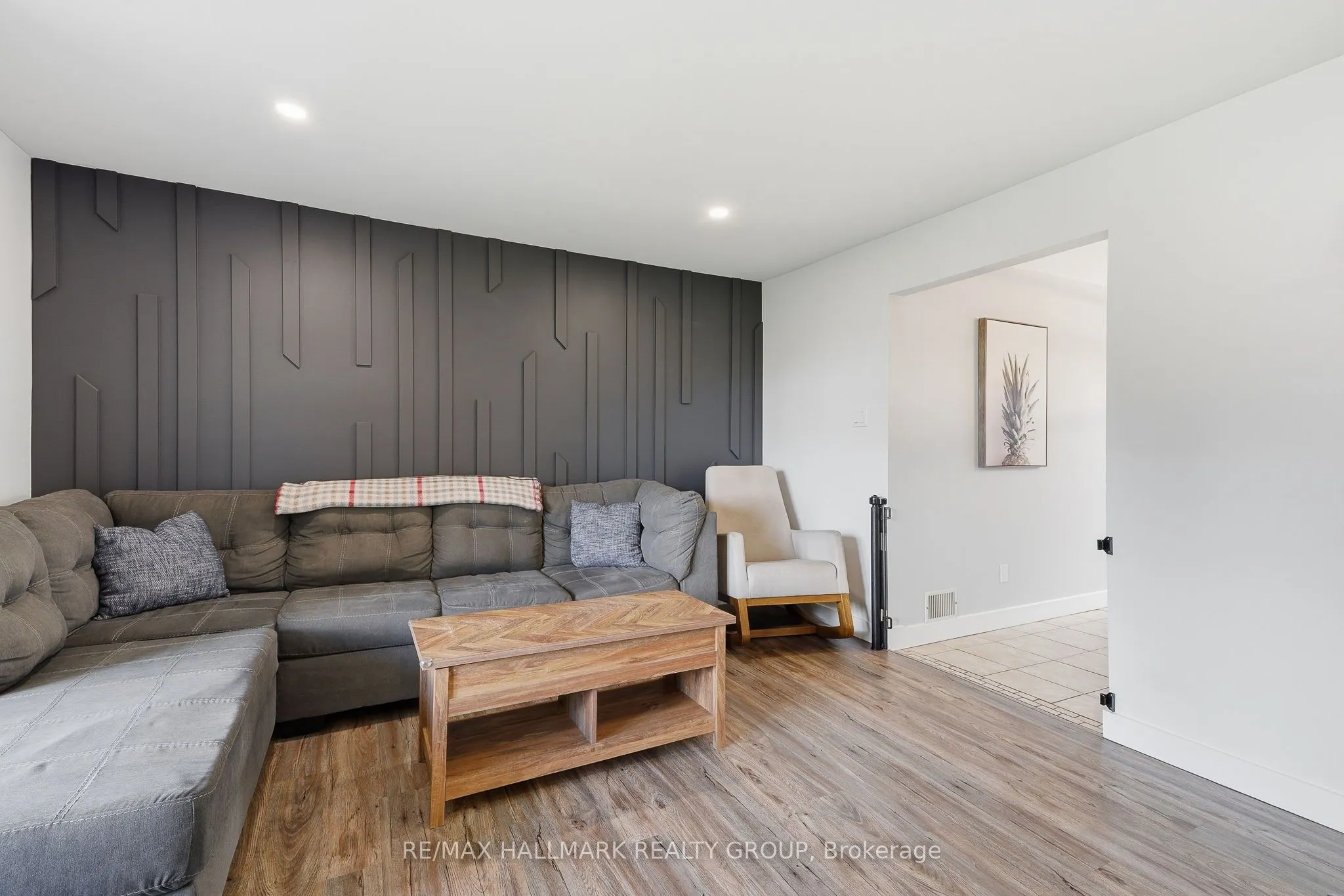 1236 ST ALBERT Road