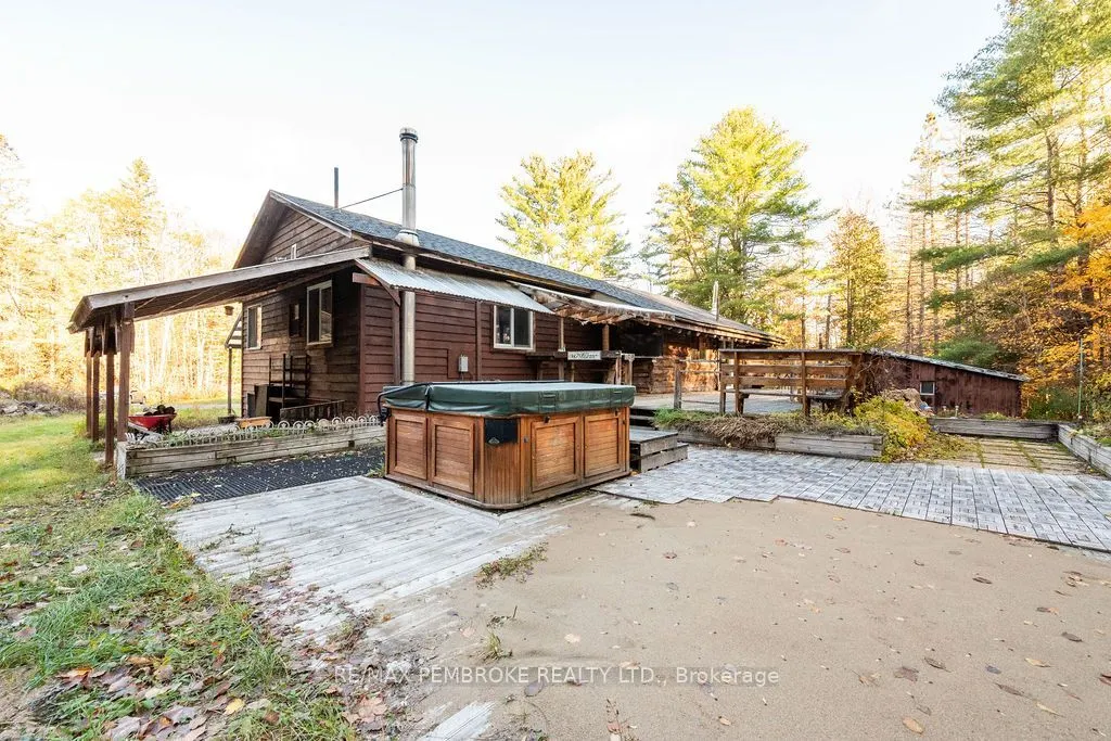 995 Schutt Road