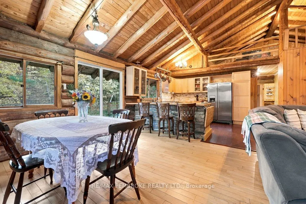 995 Schutt Road