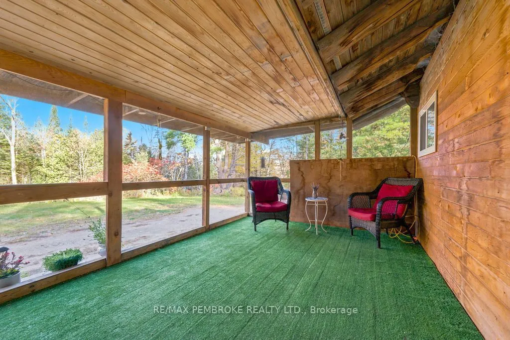 995 Schutt Road