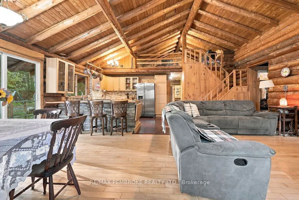 995 Schutt Road