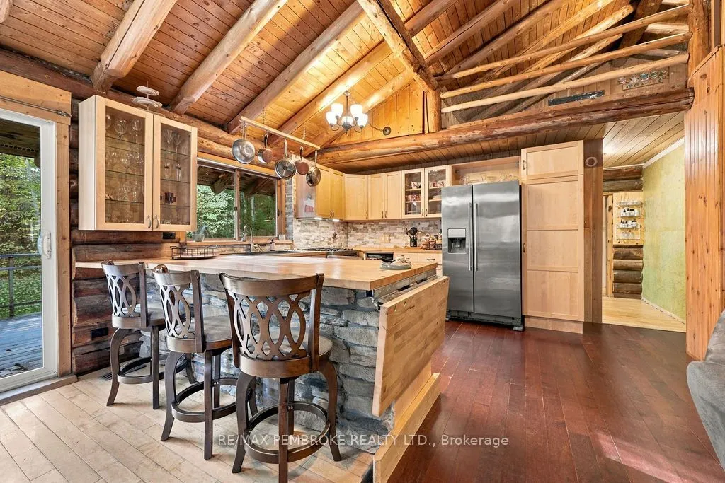995 Schutt Road