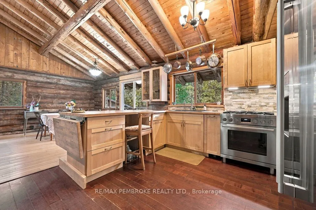 995 Schutt Road