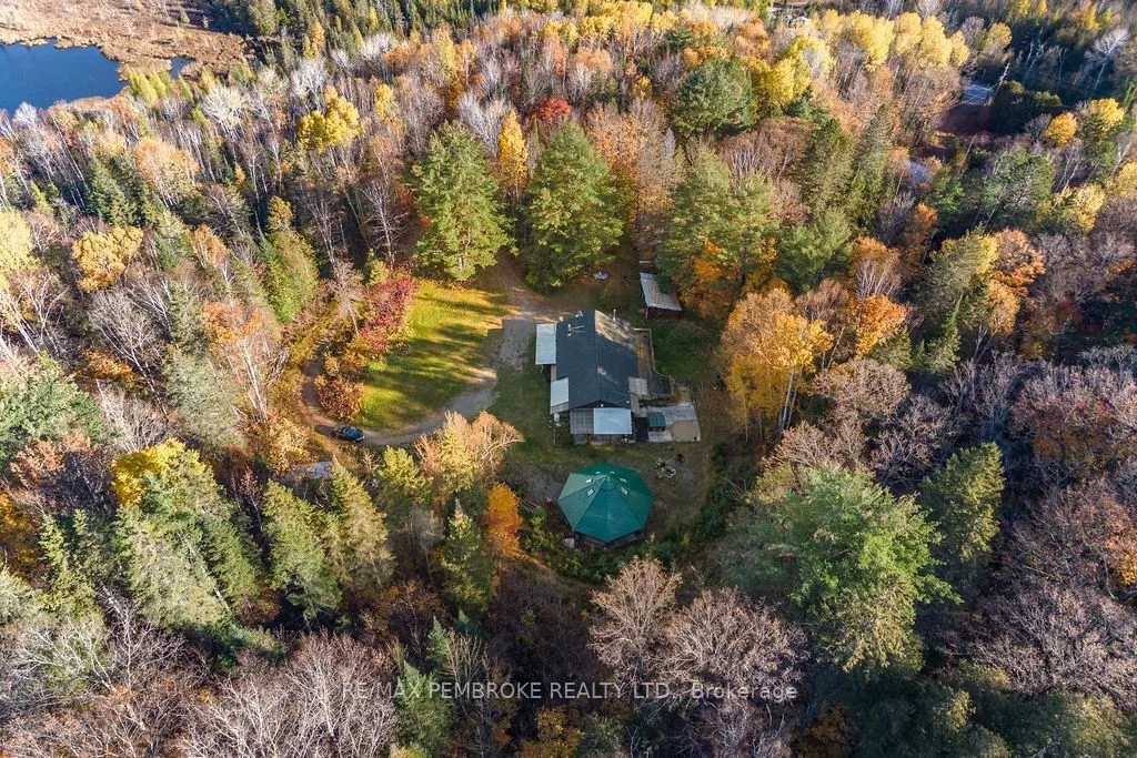995 Schutt Road