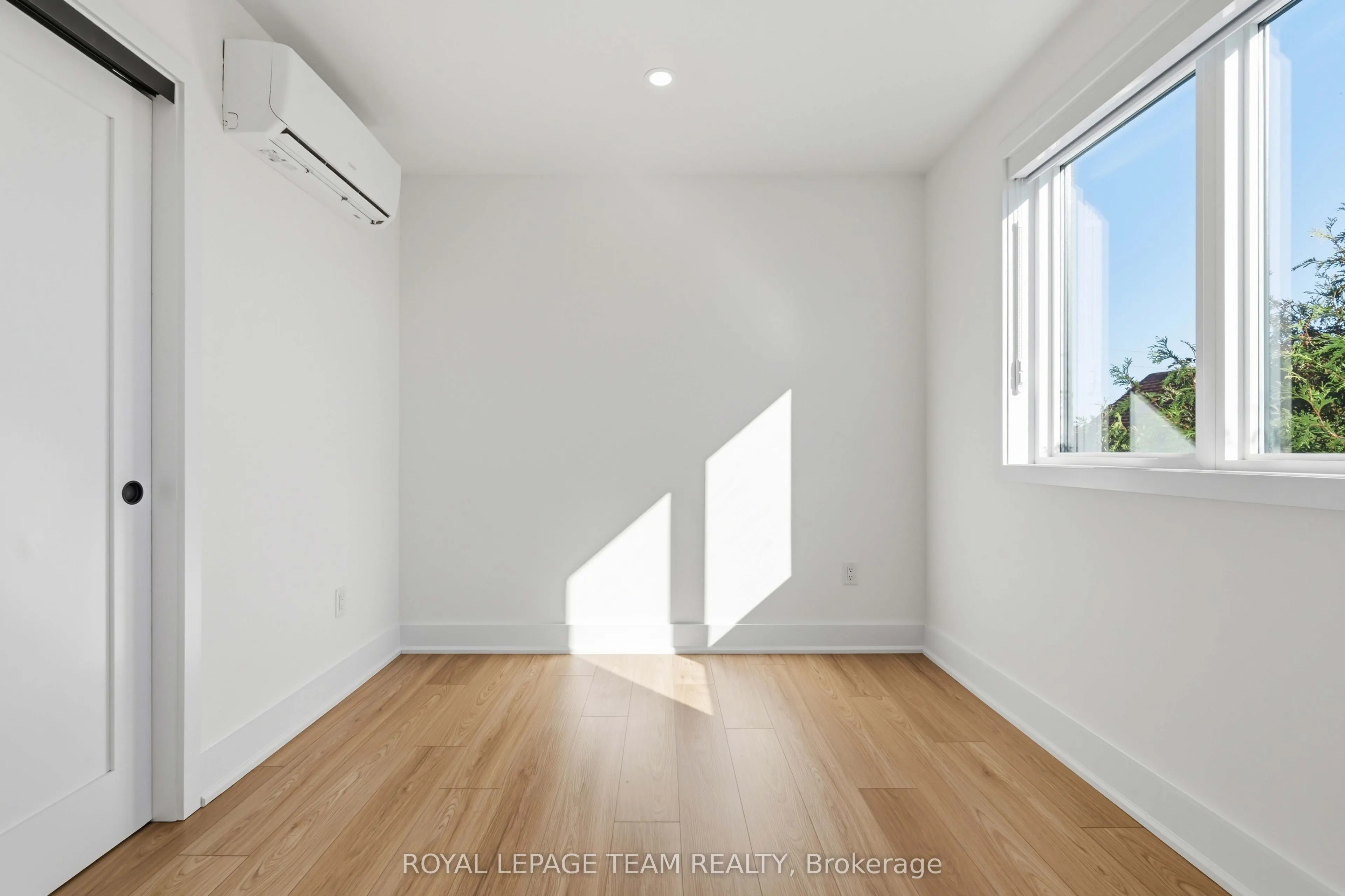100 Hamilton Avenue N #8