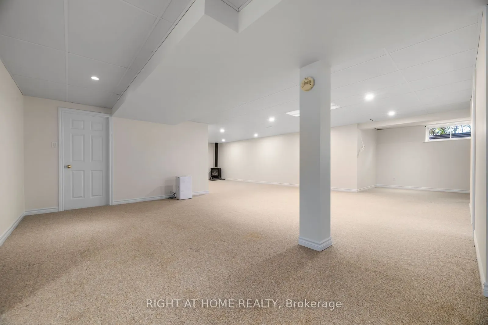 21 Crescent Moon Lane
