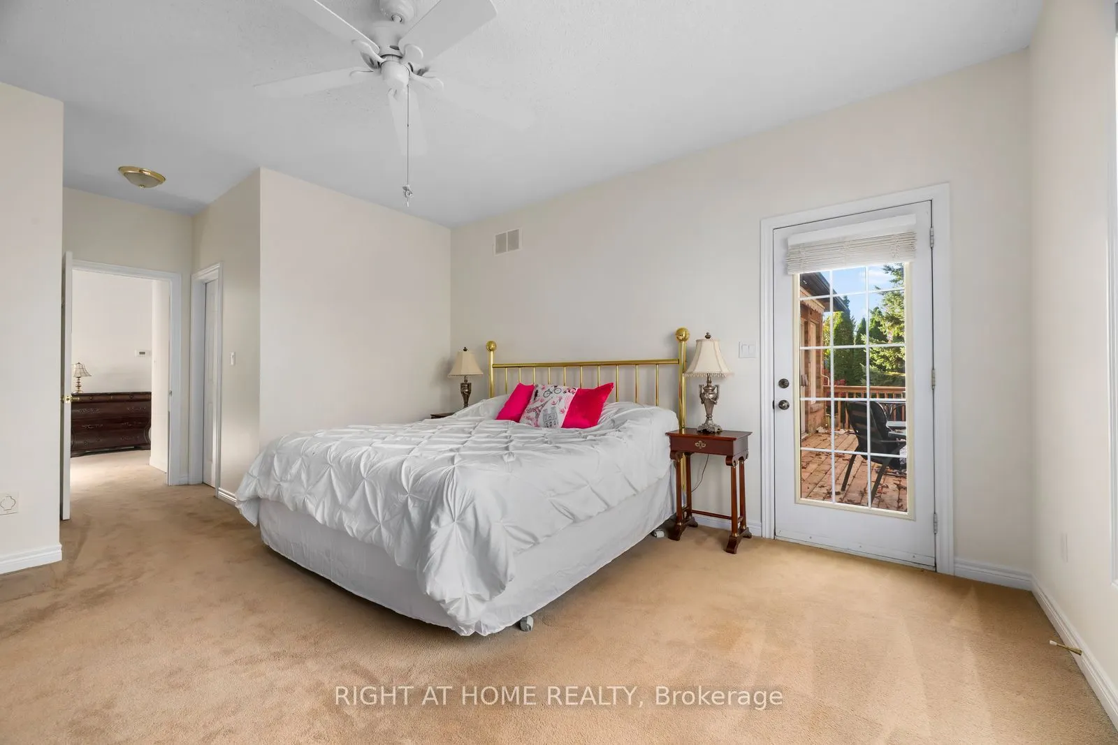 21 Crescent Moon Lane