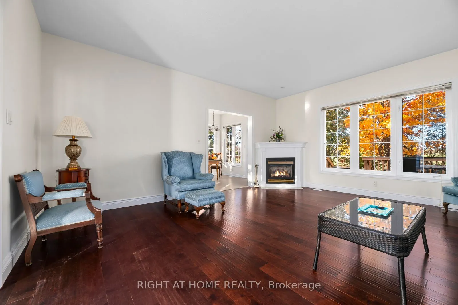 21 Crescent Moon Lane
