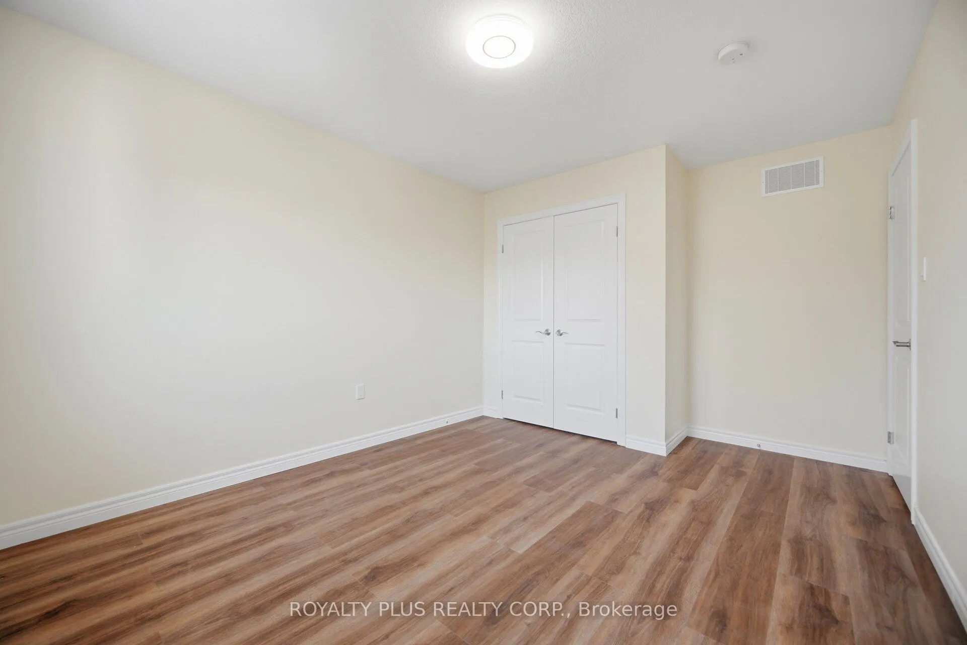116 Echovalley Drive