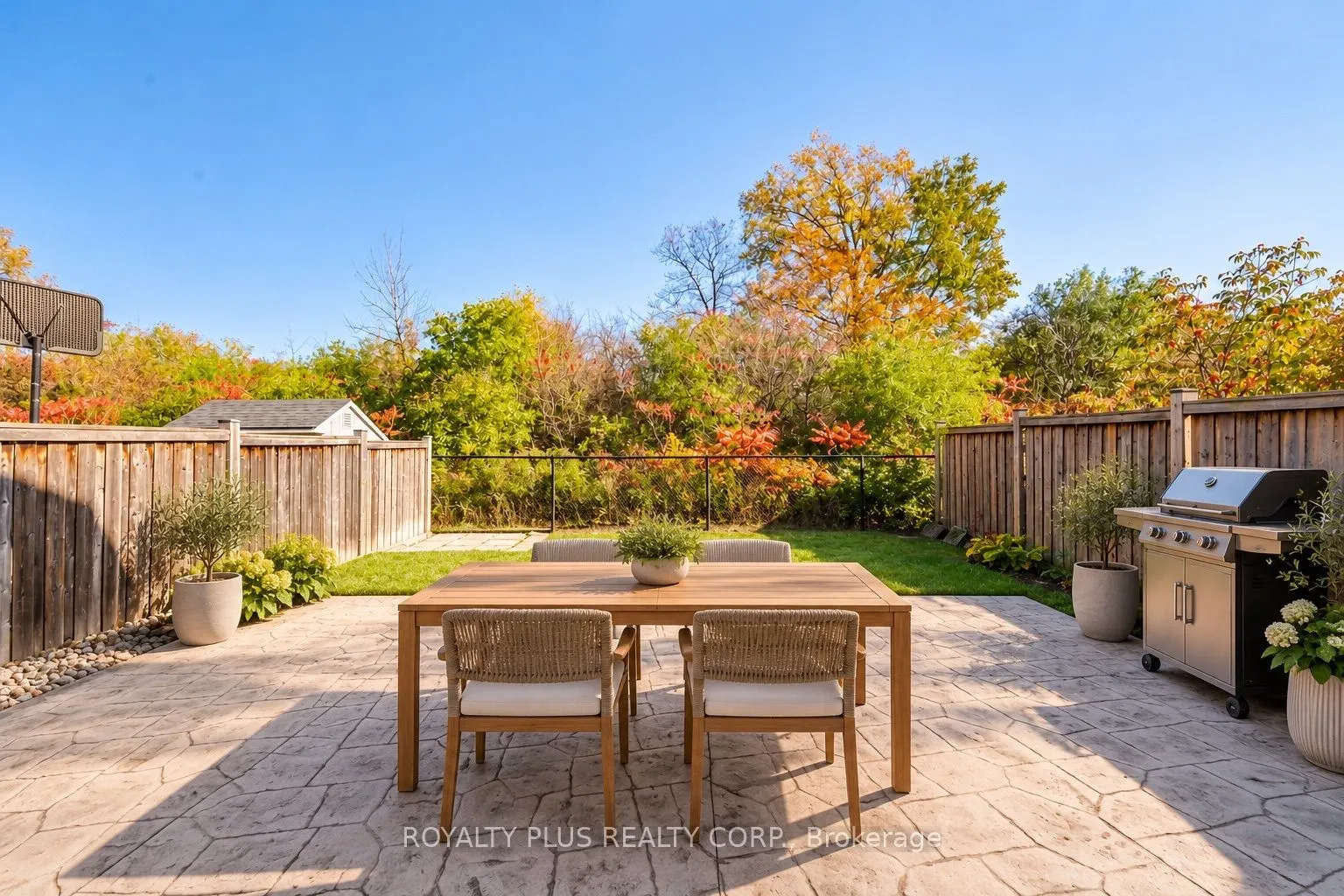 116 Echovalley Drive