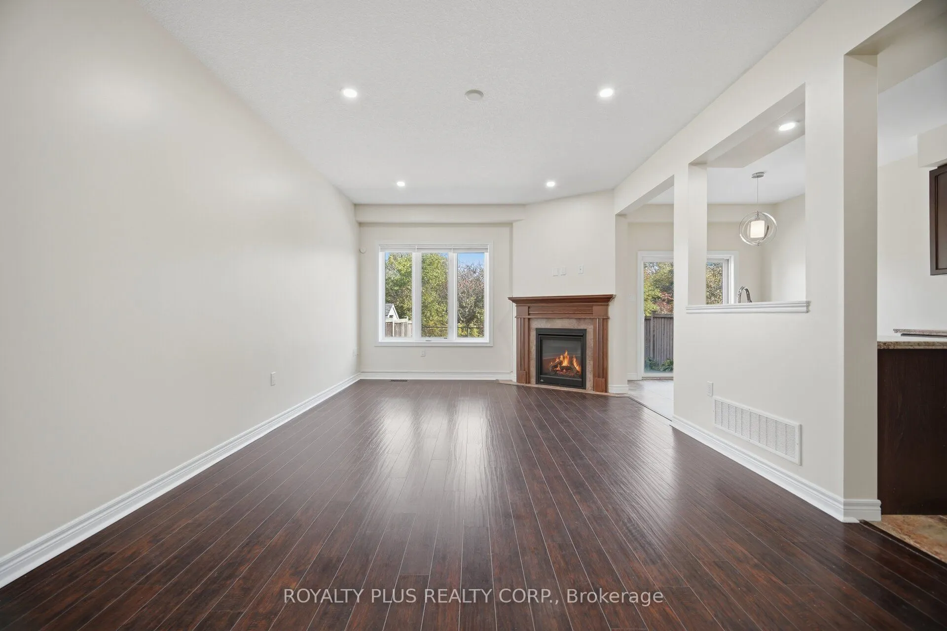 116 Echovalley Drive