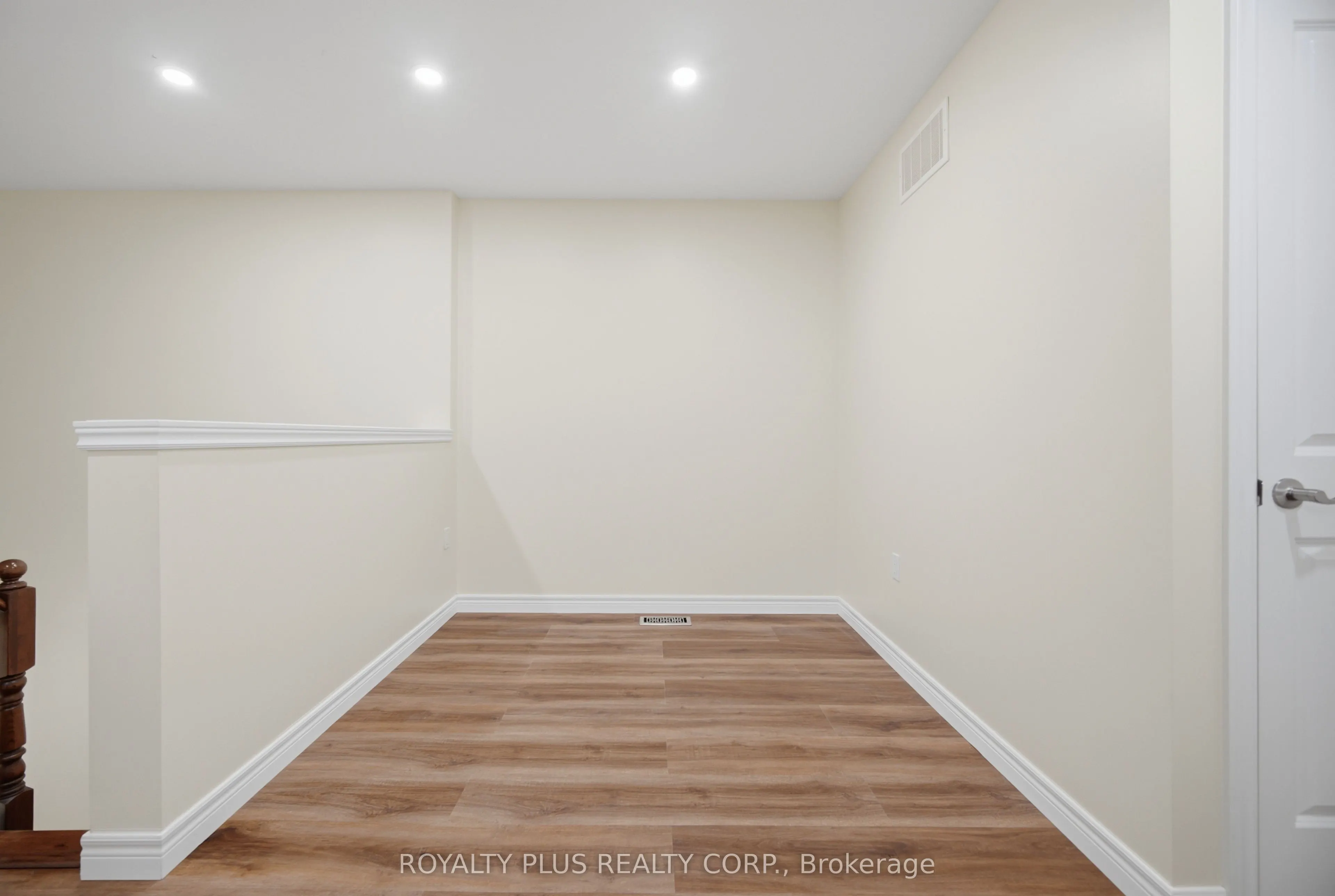 116 Echovalley Drive