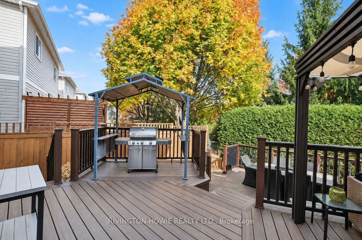 82 Upminster Way