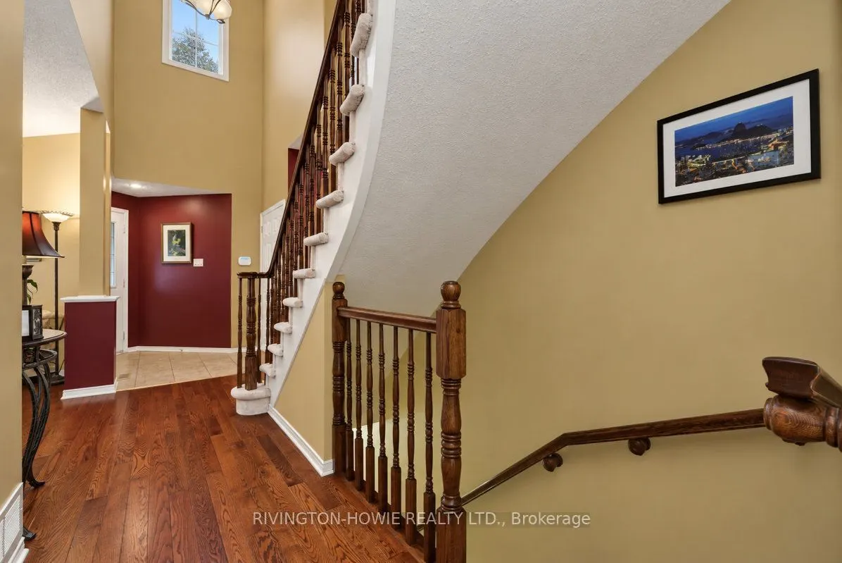 82 Upminster Way