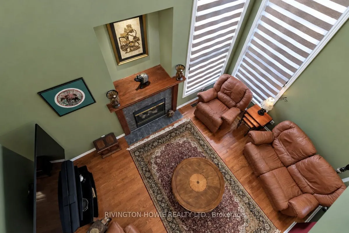 82 Upminster Way
