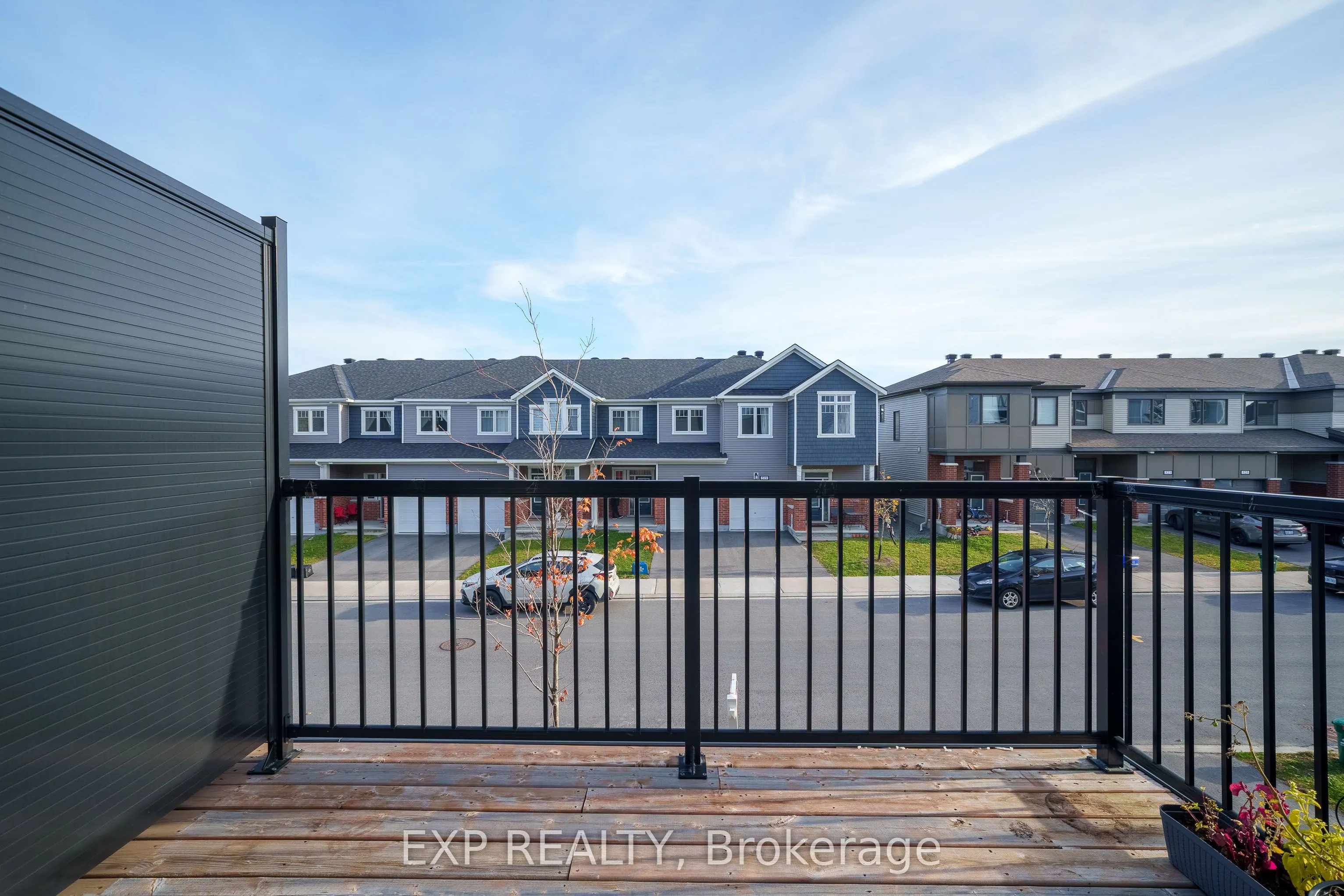 516 Rye Grass Way