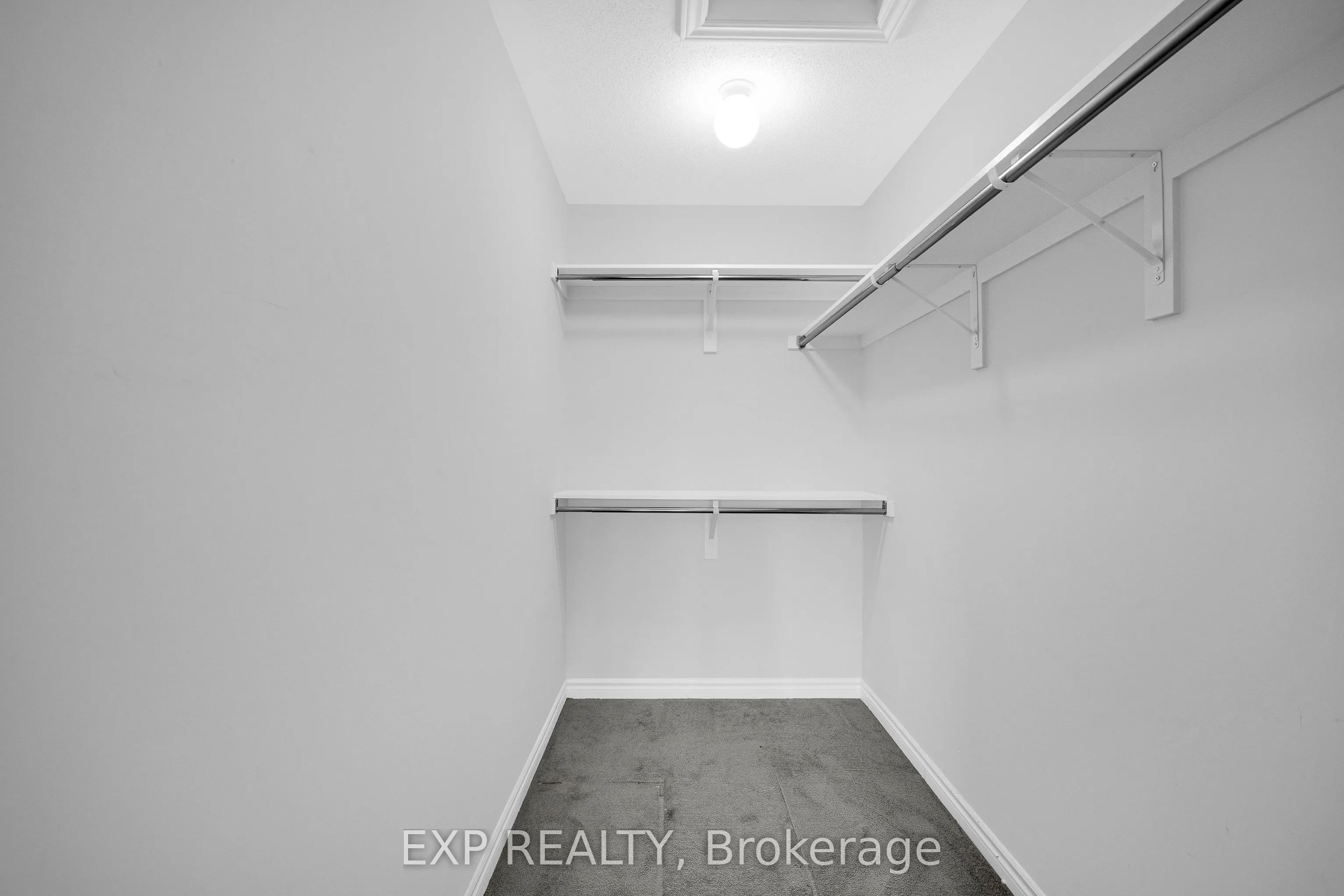 516 Rye Grass Way