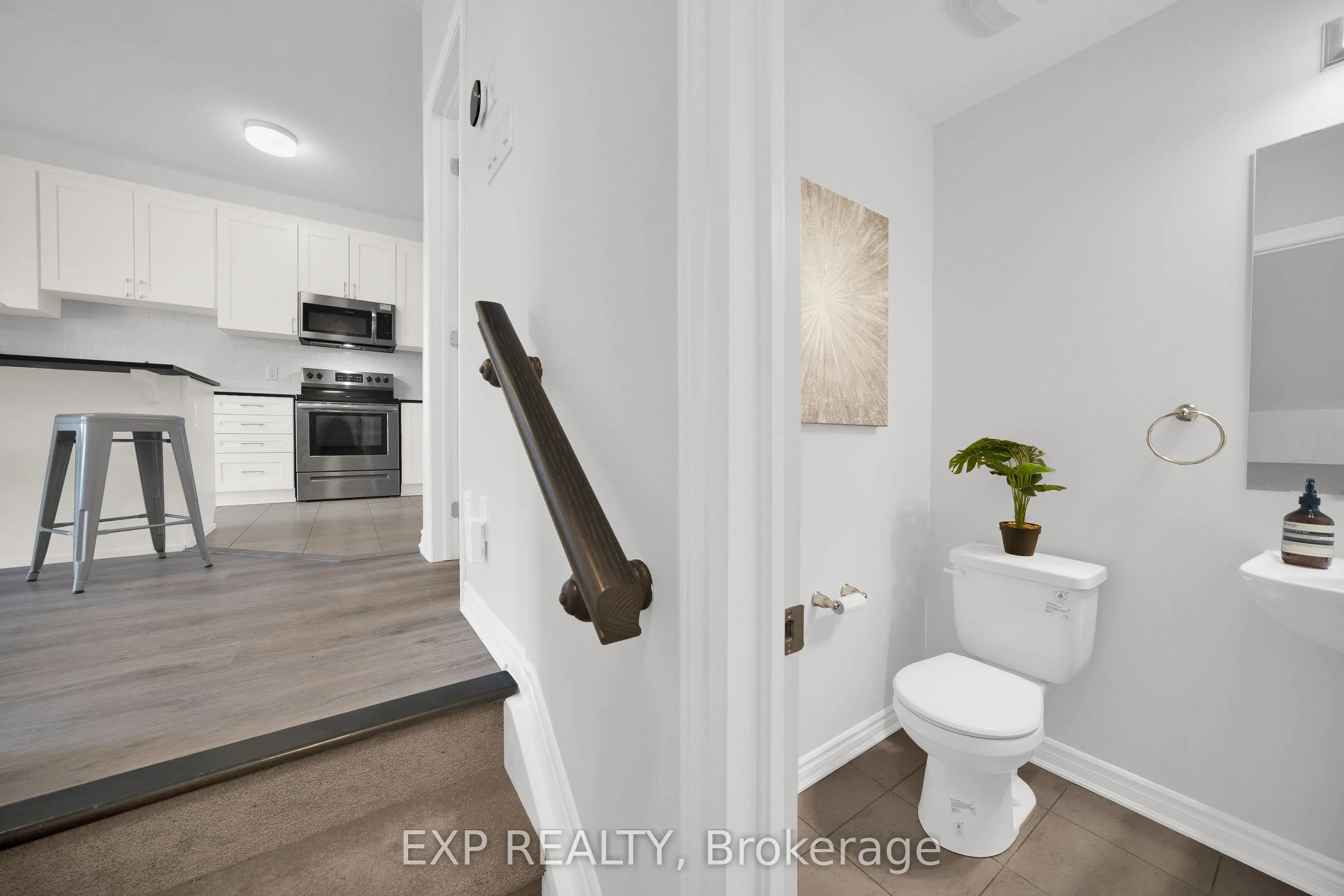 516 Rye Grass Way
