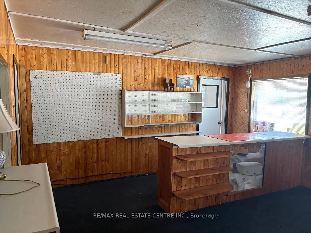 5032 TRANS-CANADA Highway E