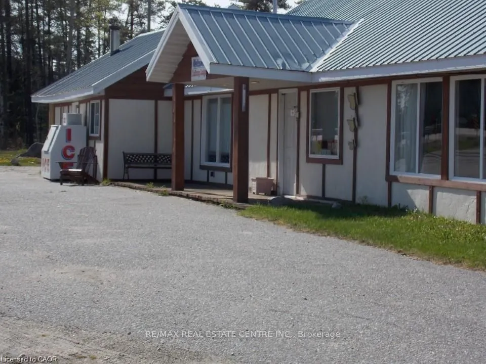 5032 TRANS-CANADA Highway E