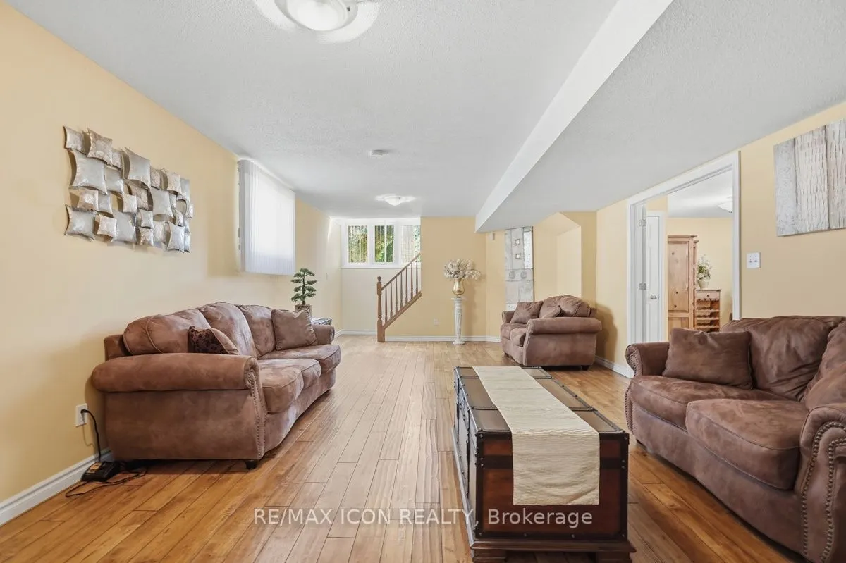 632 Thornwood Drive