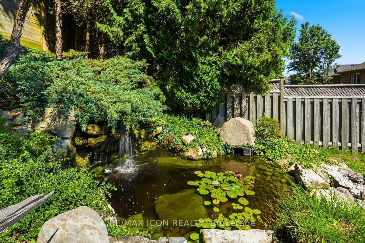632 Thornwood Drive