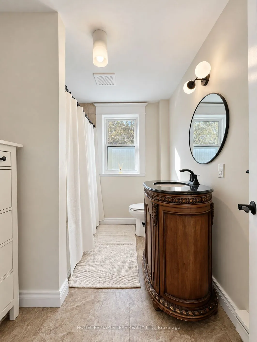 136 Forest Road