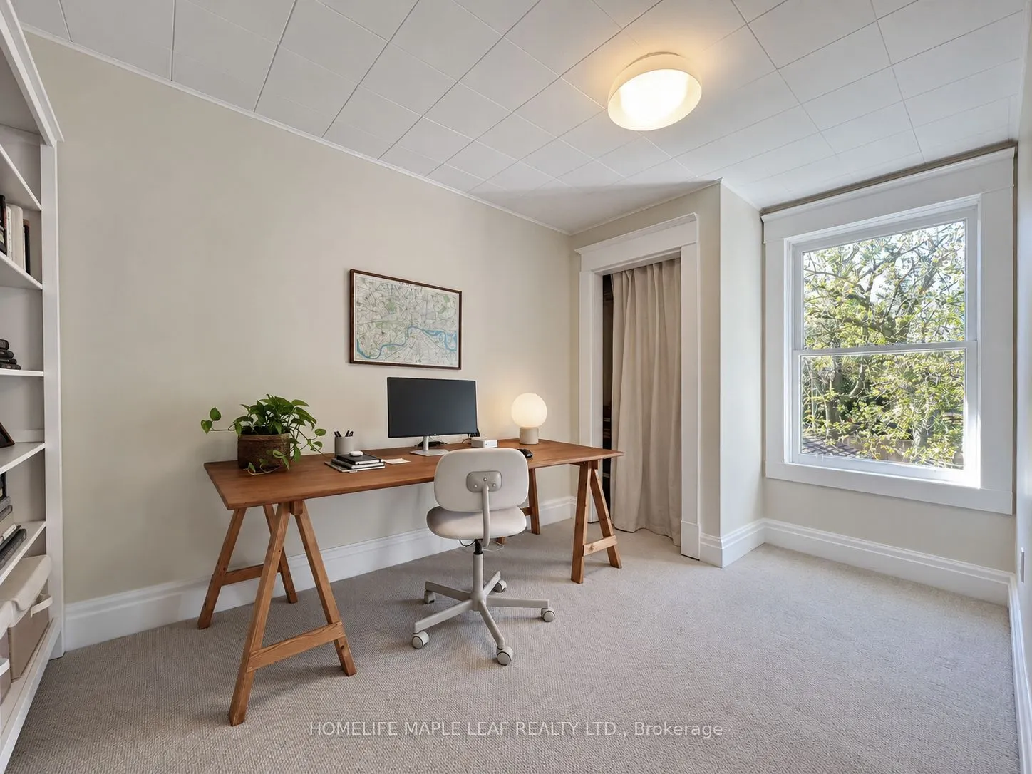 136 Forest Road
