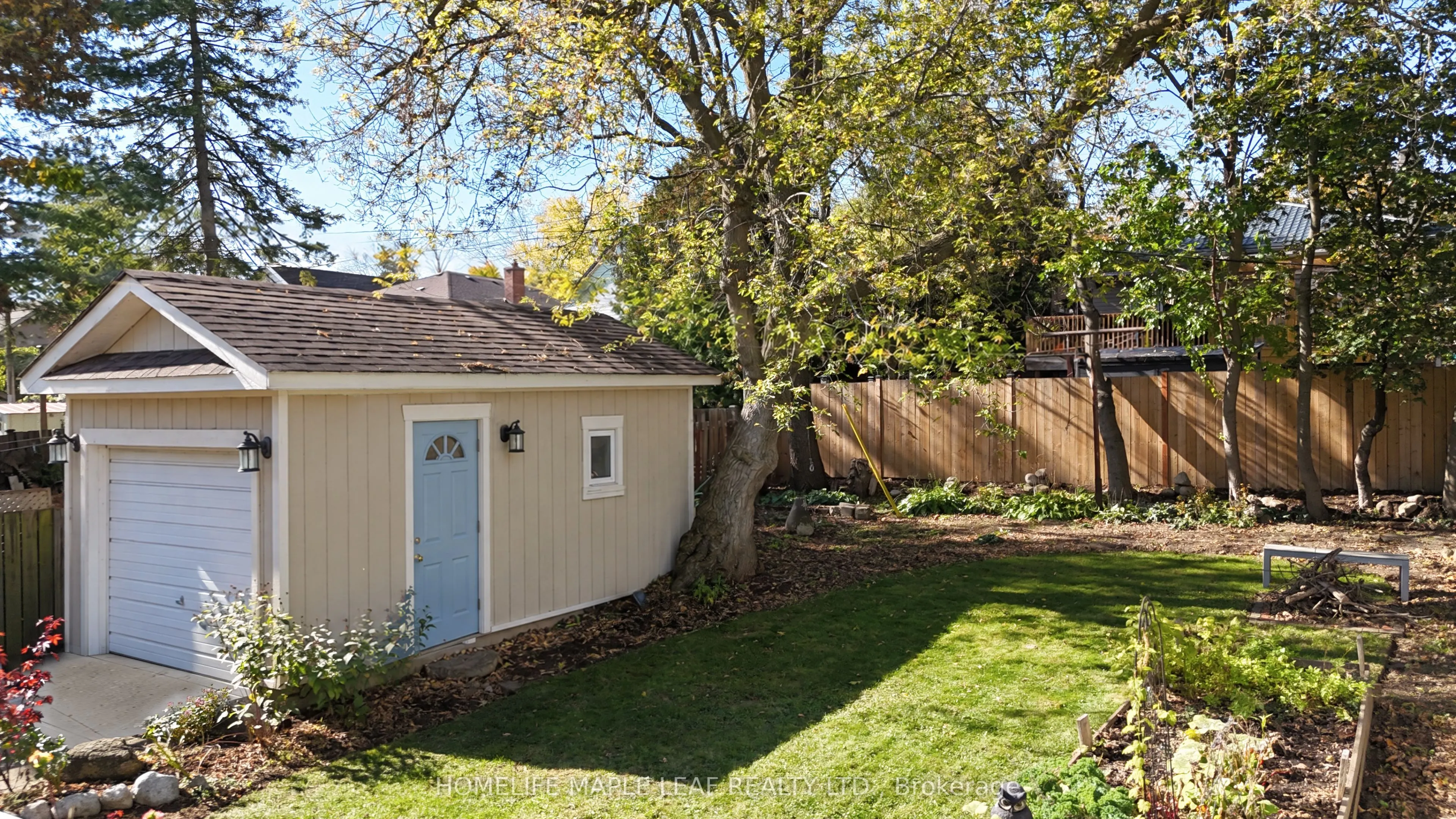 136 Forest Road