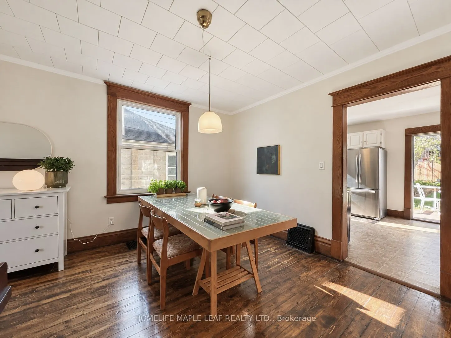 136 Forest Road