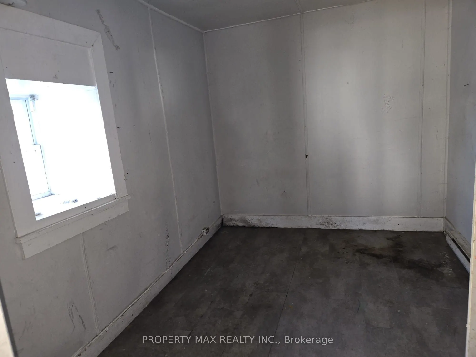 180 Cannifton Road N