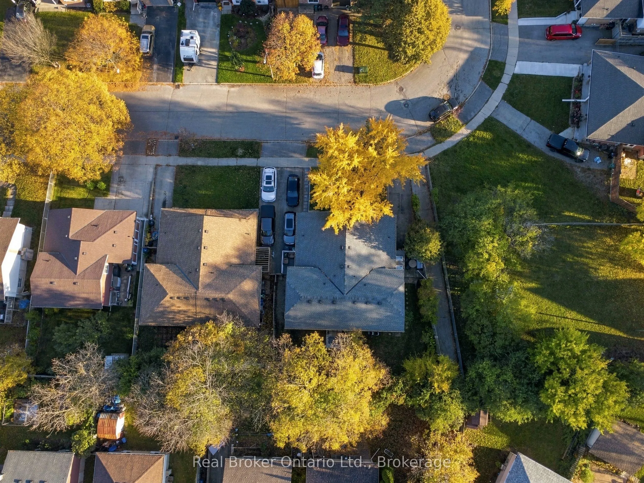 427A Dayna Crescent